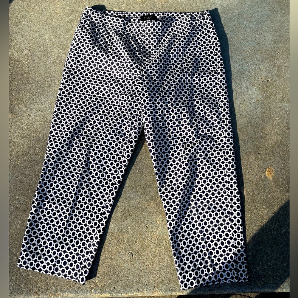 Talbots Black and White Patterned Capris